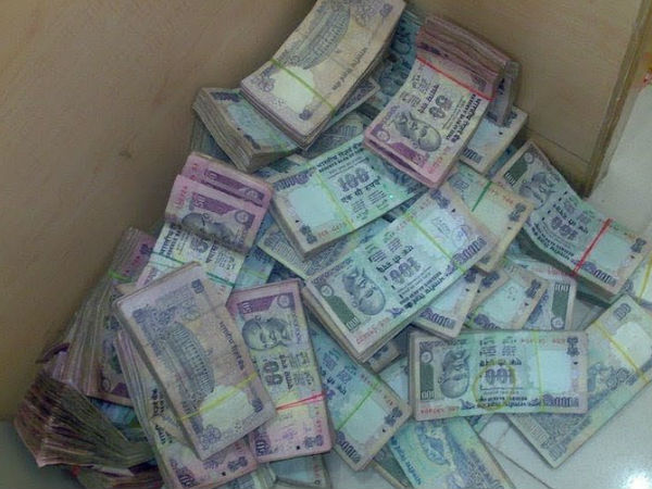 இந்தியர்களின் பணம்