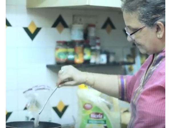 அம்மா..