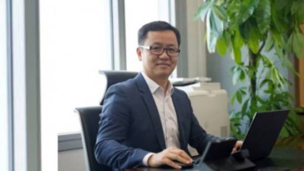 நான் ஒரு சீனன்.. தீவிரவாதி அல்ல.. ஹூவாய் இந்தியாவின் CEO ஆவேசம் ! 